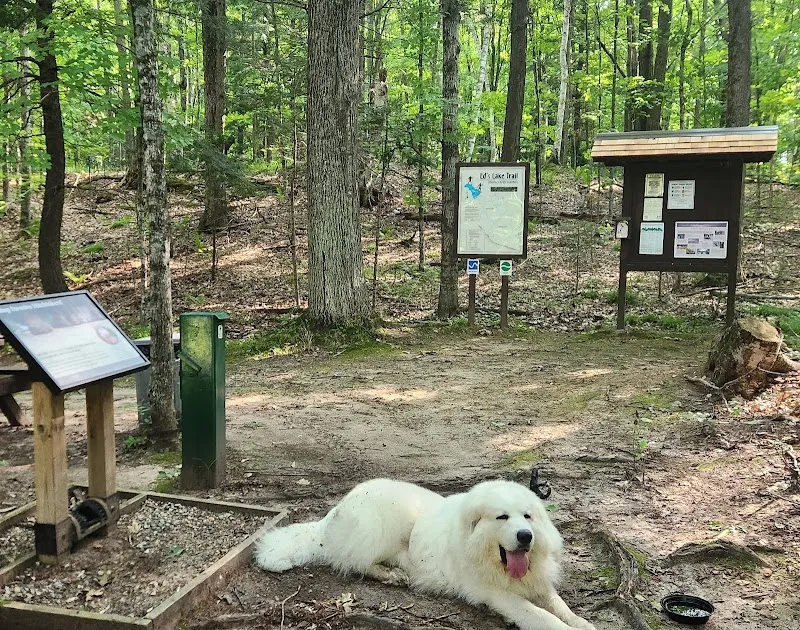 Ed’s Lake National Recreation Trail