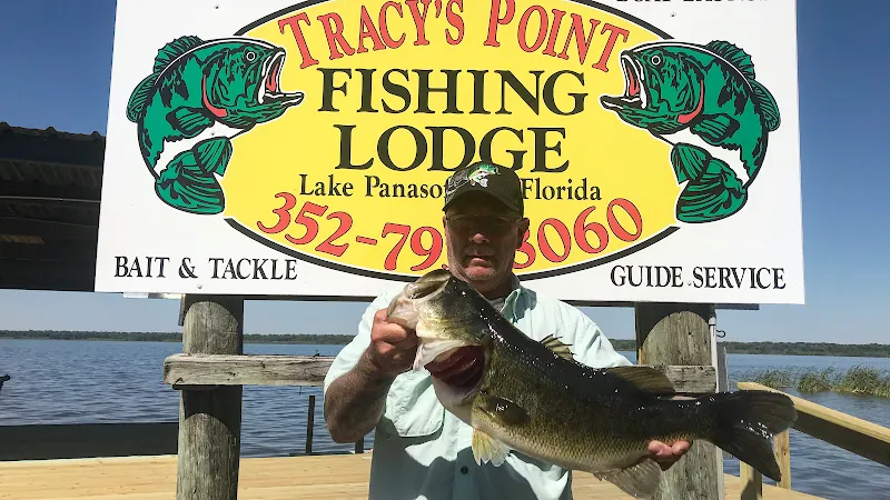 Tracy's Point Fish Camp - Restaurant in Lake Panasoffkee